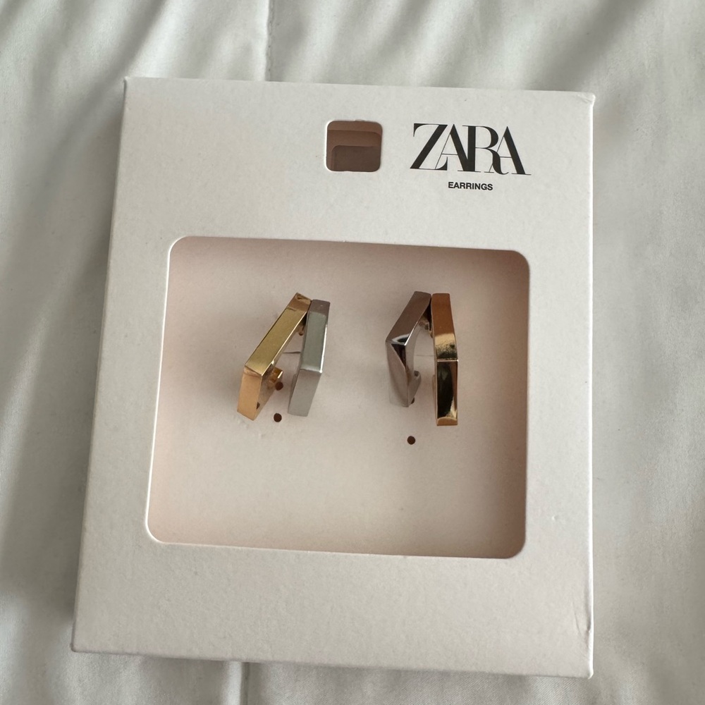 Zara Elegant Gold and Silver Earrings